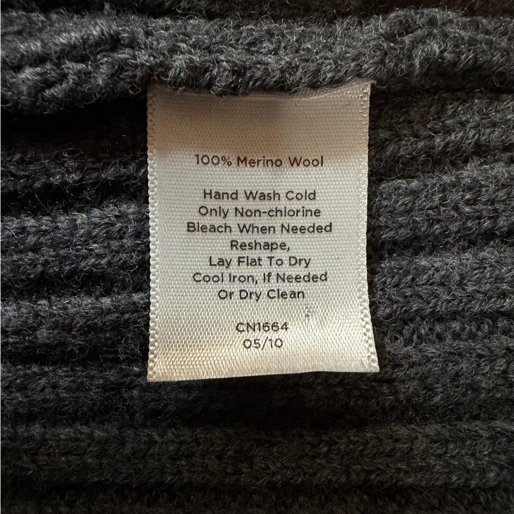 Talbots Merino Wool Ribbed Cardigan Sweater Gray V-Neck Button Front M - Picture 7 of 7